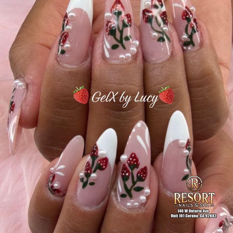 Resort Nails & Spa - Corona